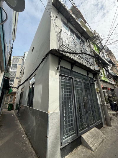 Bán căn góc 2 mặt hẻm 3m- Nguyễn Công Hoan - 1 Lầu mới xây