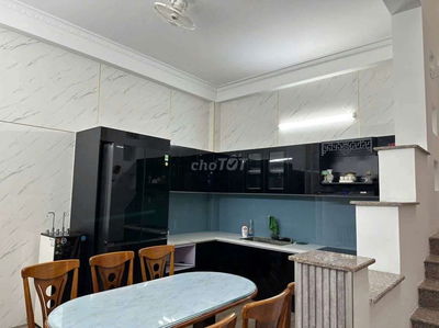 NHÀ 3 TẦNG 3PN ĐẸP MẶT TIỀN TRẦN NHÂN TÔNG