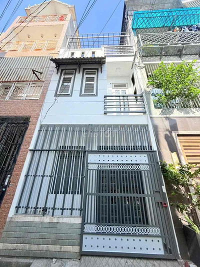 bán gấp nhà ngay Trg Hồng đức-sát Aeon