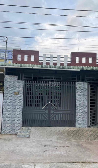 Gắp Bán Nhà Mặt Tiền 9B khu dân cư 5a