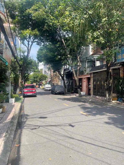 Bán Gấp nhà re ngon đỉnh sát nhà ga T3 Nhất Chi Mai 4tầng 200m2 nhỉn 7