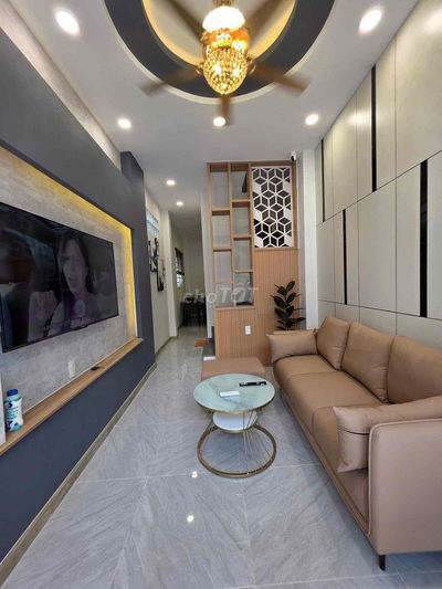 Cần bán nhà 2mặt tiền 25m2 Nguyễn Trọng Tuyển PN