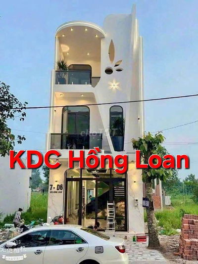 NHÀ 2 LẦU NỘI THẤT CAO CẤP - KDC HỒNG LOAN