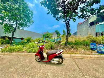 Bán đất trả nợ mặt tiền đường DK10 gần KCN Mỹ Phước 3 , Sổ Hồng Riêng