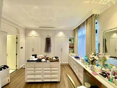 CHO THUÊ BIỆT THỰ MỚI HIỆN ĐẠI FULL NỘI THẤT 5Pn 60 triệu