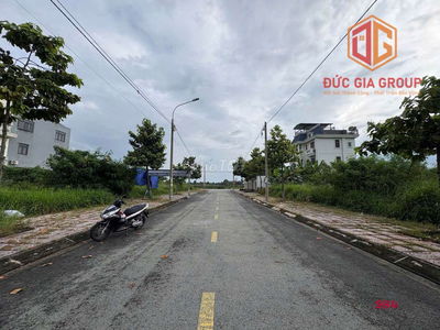 Bán đất biệt thự KDC Phúc Hiếu gần Aeon mall đang xây