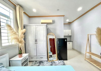 PHÒNG CỬA SỔ THOÁNG XÔ VIẾT NGHỆ TĨNH GẦN BẠCH ĐẰNG FULL TIỆN NGHI