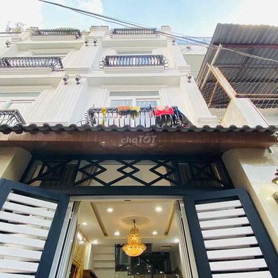 NHÀ ĐẸP 3 LẦU HẺM THÔN - ĐƯỜNG PHẠM VĂN BẠCH,P15, TÂN BÌNH