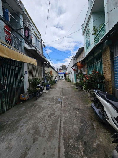 Cho một bạn Nam ở ghép