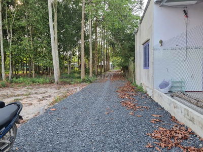 5x52 có thổ. Đường thông. Gần trường học. 350tr