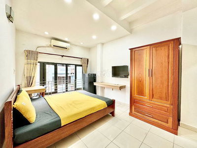 Căn hộ cửa sổ trời siêu thoáng mát - Trần Minh Quyền gần Vạn Hạnh Mall