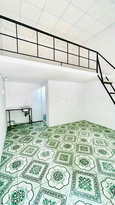 Phòng trọ máy lạnh vòng xoay hiệp thành 3