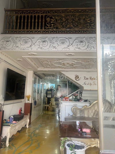 Cho thuê MBKD Nguyễn Thái Sơn