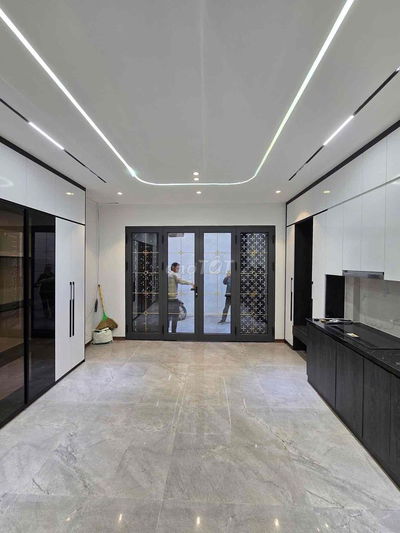 💥 BÁN NHÀ CẦU GIẤY - MẶT TIỀN RỘNG - THANG MÁY - NGÕ SIÊU NÔNG