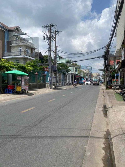 Nhà Mặt Tiền trung tâm Biên Hoà ngang 7m giá ngộp