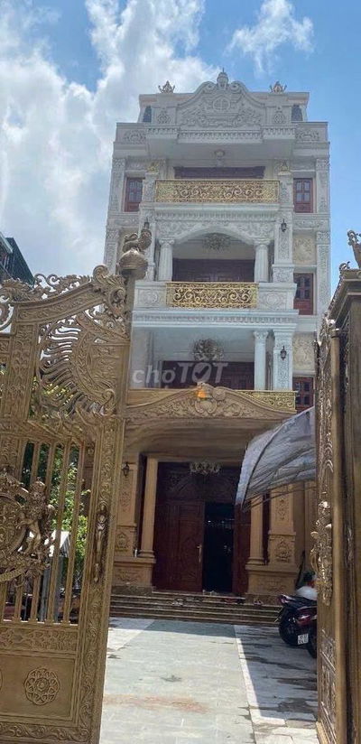 MÌNH BÁN NHÀ MẶT TIỀN , KINH DOANH SÁT VĂN CAO Q .TÂN PHÚ, CHỈ 11,9 TỶ