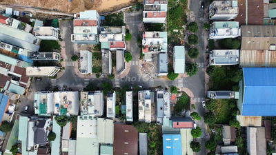 Bán nhà sổ riêng dĩ an giá 3ty9