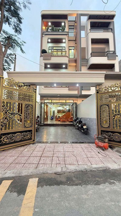 Bán Nhà Phố Mặt Tiền, Đông Hòa Gần BigC Go- Dĩ An -HCM