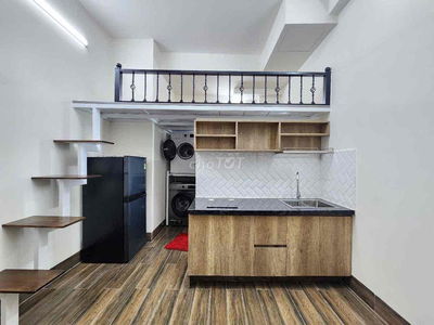 🏡 Cho Thuê Căn Hộ Full Nội Thất ,Giặt Sấy Riêng - Ngay Cầu Thị Nghè 🍀
