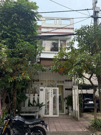 Bán nhà 2 tầng 2 mê kiên cố mt đường Lê Thiệt, Hòa Khánh, tp Đà Nẵng.