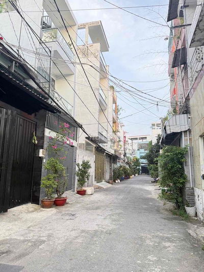 NHÀ VƯỜN LÀI-42m2-HXH LT- CHỈ 4,5Tỷ Cực Hiếm 2PN