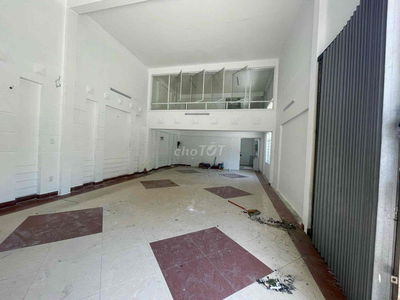 NHÀ 2 MẶT TIỀN PHAN ĐĂNG LƯU . THANG MÁY