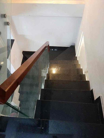 siêu phẩm giá hợp lý.sổ vuông. 4 tầng. Nguyễn phuc chu. p15 Tân Bình.