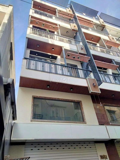 📢  Nhà đường sát 𝙋𝙃𝘼𝙉 𝙃𝙐𝙔 Í𝘾𝙃 QTB hẻm xe hơi .