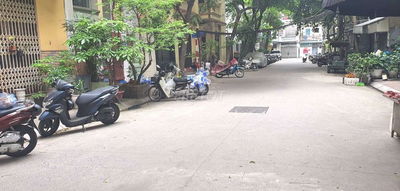 Bán Nhà Xã Đàn Đống Đa 163 m2 lô góc 4 thoáng mặt 23m 60 tỷ