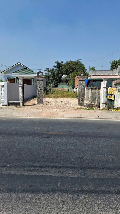 RA ĐI NHANH LÔ ĐẤT 272M2/500TR MT NGUYỄN THỊ LẮNG FULL THỔ , SHR