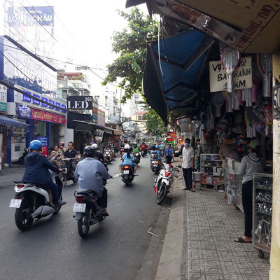 MẶT BẰNG KINH DOANH