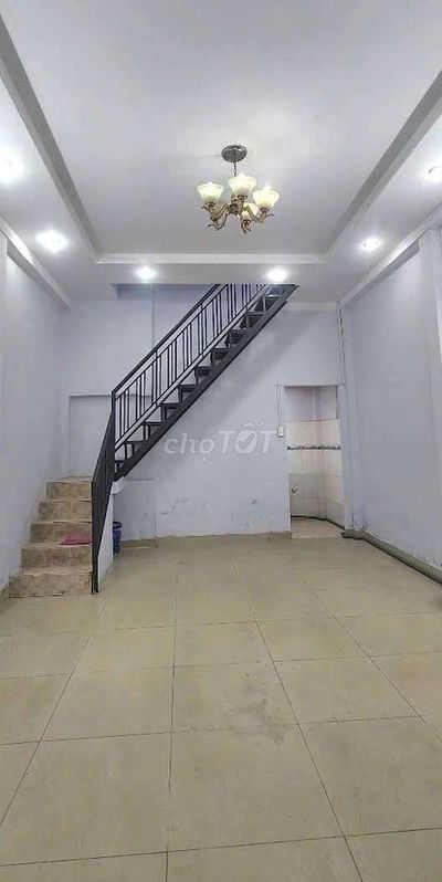 CHO THUÊ NHÀ HẺM ĐƯỜNG LÊ TR TẤN 4X9M 1 LẦU, LỬNG 2PN 2VS TÂY THẠNH