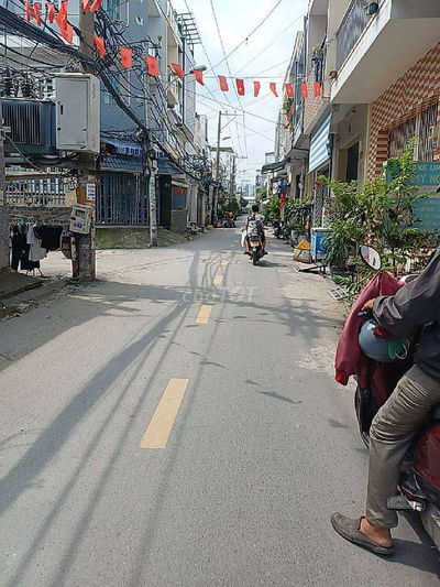 Nhà mặt tiền Bình Tân, 40m2, giá 5.5 tỷ