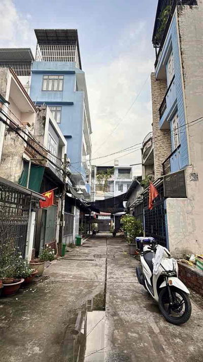 Nhà HxH Lê Văn Quới 3 Tầng 41m2 giá 4.45 tỷ