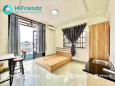 PHÒNG BAN CÔNG FULL NỘI THẤT NGAY BẮC HẢI - LÝ THƯỜNG KIỆT