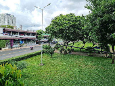 Thang máy, SHR, sát CV Gia Định, 42m2, 2.7 tỉ, Nguyễn Kiệm, Phú Nhuận.