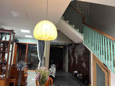 Bán nhà phố hẻm omely