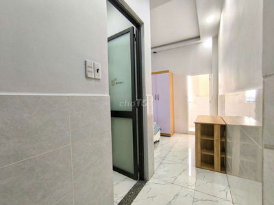 ✨Căn hộ dv 1PN tách bếp BAN CÔNG TO thoáng mát gần sân bay Nhà Ga T3