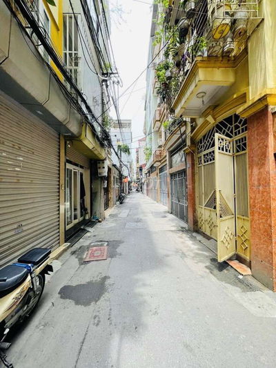 Định Công 35m 4 tầng sổ đỏ chính chủ 5.8 tỷ.