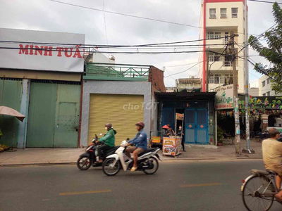 mặt tiền hương lộ 2, 4.2x40m trệt lầu đang cho thuê 30tr/ tháng