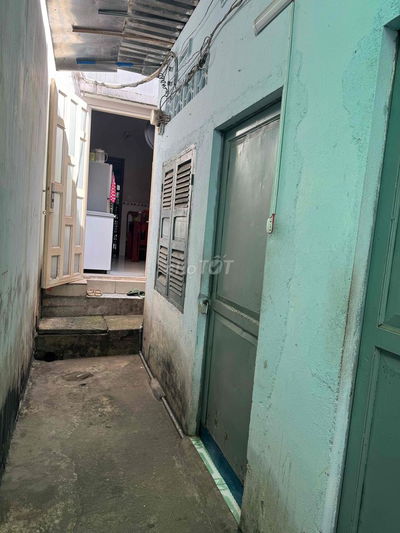 phòng trọ 10m2 đường nhất chi Mai phường Tân bình tphcm