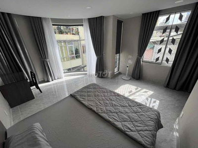 Cho thuê phòng ở Lê Văn Sỹ Q3 ( CỬA SỔ LỚN ) gần CHỢ NGUYỄN VĂN TRỖI