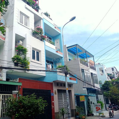 Hẻm xe hơi, Phạm Văn Chiêu, 4x 16m, 5 tầng, 4pn, giao 7 tỷ 3.