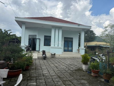 Cần bán 750m2 ( 16,5 x 50 ) - vĩnh phú 33, thổ cư, thông QL 13, giá rẻ