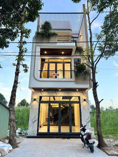 NHÀ PHỐ 2 LẦU XÂY MỚI KHU DÂN CƯ HỒNG LOAN