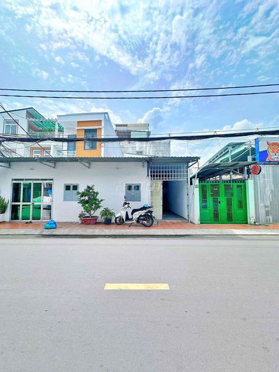 NHÀ MẶT TIỀN 5,7 x 17 ĐƯỜNG NGUYỄN THỊ MINH KHAI