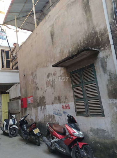 BÁN ĐẤT LÔ GÓC TÂN XUÂN – 60M – MT 6.8M – GIÁ CHỈ 7.9 TỶ
3 MẶT NGÕ