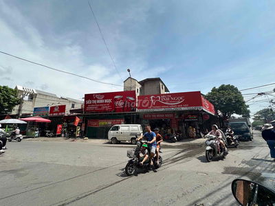 ĐẤT ĐẸP LÔ GÓC 2 MẶT TIỀN, NGÕ THÔNG,Ô TÔ VÀO ĐẤT, GẦN QL VÕ VĂ