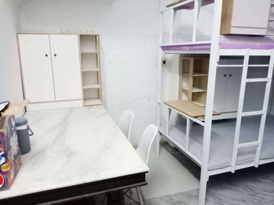 Cho thuê ktx nam chính chủ trung tâm Hòa Hưng p12 Q10