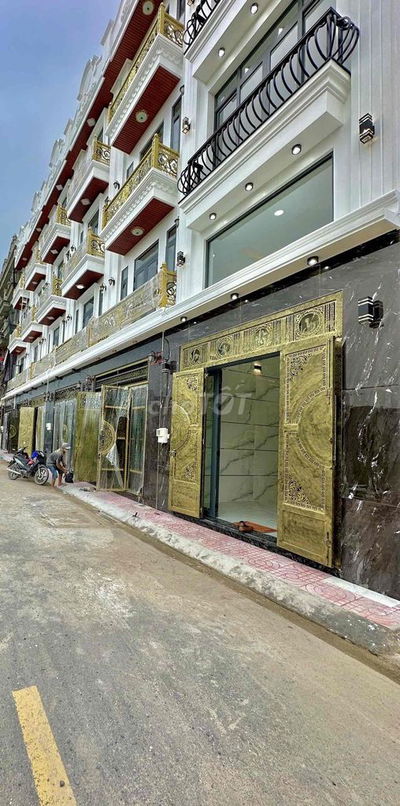 NHÀ CHO THUÊ: FULL NỘI THẤT , ĐẸP MỚI 100% BÌNH TÂN